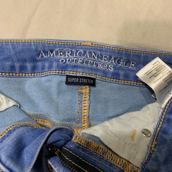 American Eagle cutoff jean short shorts - Picture 3 of 4